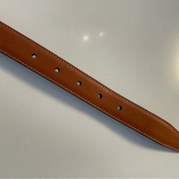 CELINE Triomphe Belt in Natural Calfskin Tan - Picture 5 of 7